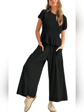 NWT - 2-PC Black Wide-Leg Set with Smocked Top, Size Large